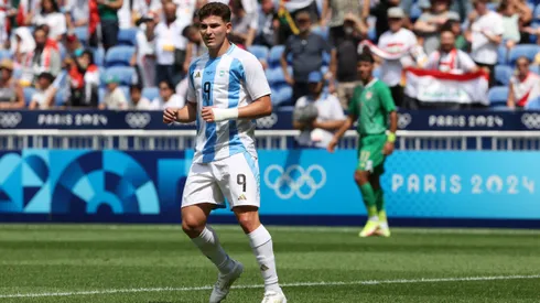Julián Álvarez, clave para el primer gol argentino ante Irak.