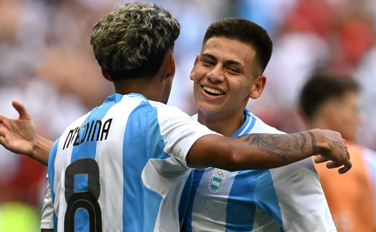 Echeverri marcó su primer gol en un JJOO.