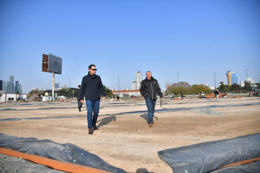 Comenzaron las tareas en el nuevo predio millonario (Foto: Prensa River)