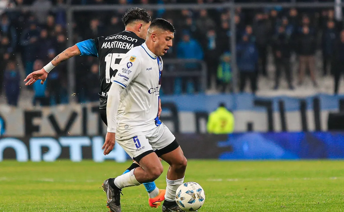 Godoy Cruz sufrió un duro revés frente a Racing el fin de semana y perdió 3 a 0.