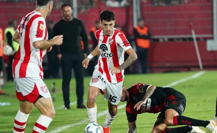 Jeremías Lázaro, volante ofensivo de 20 años.