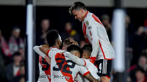 En River quieren romperla sequía en la primera media hora de juego.