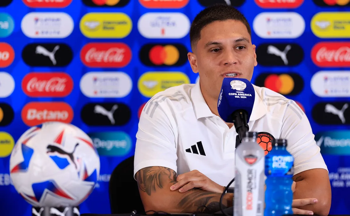 Juanfer Quintero emocionó a todos en conferencia de prensa
