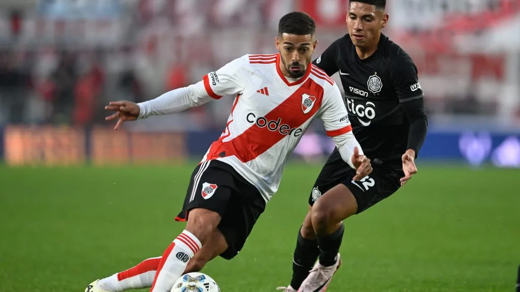 Lanzini mantuvo un gran nivel en el amistoso con Olimpia y seguirá de titular.