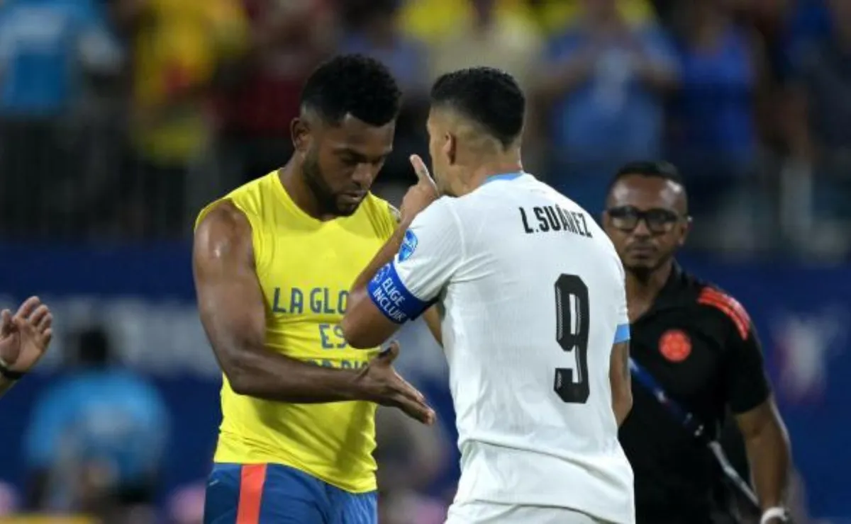 Luis Suárez vs Miguel Borja en el Colombia vs Uruguay de semifinales de la Copa América 2024.