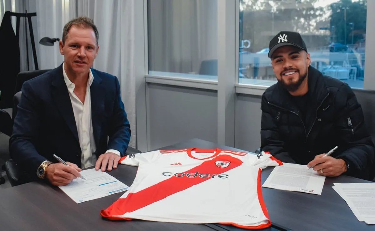 Paulo Díaz renovó su vínculo con el Más Grande.
