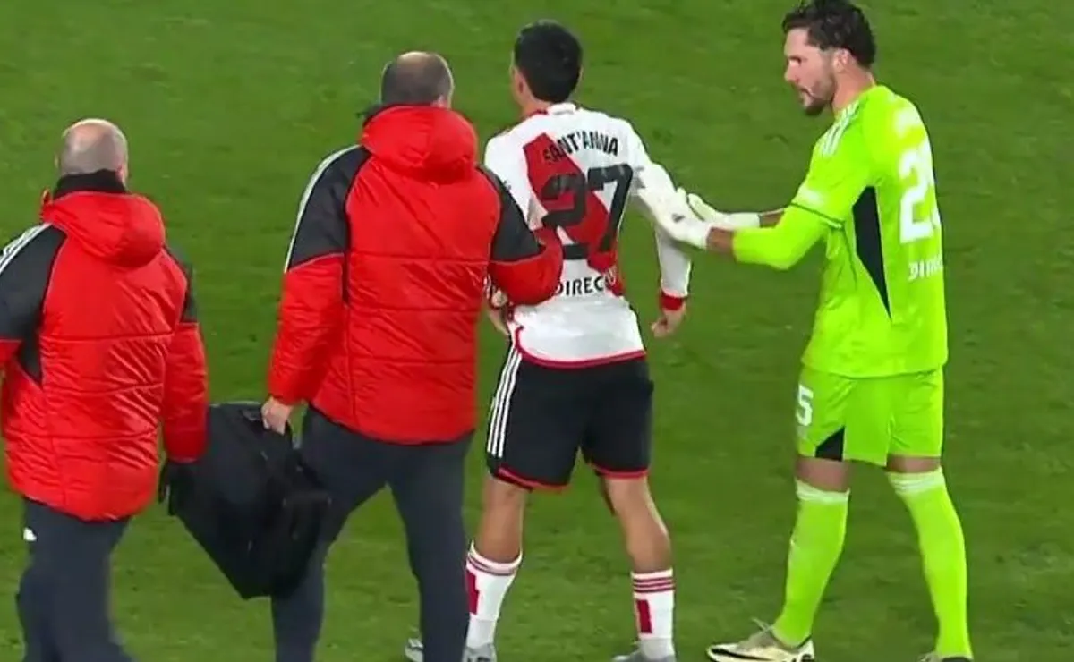 Sant'Anna pidió el cambio ante Millonarios. Tenía una fuerte lesión.