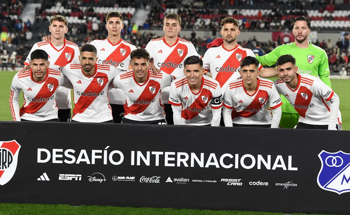 Cómo formaría River vs. Olimpia.