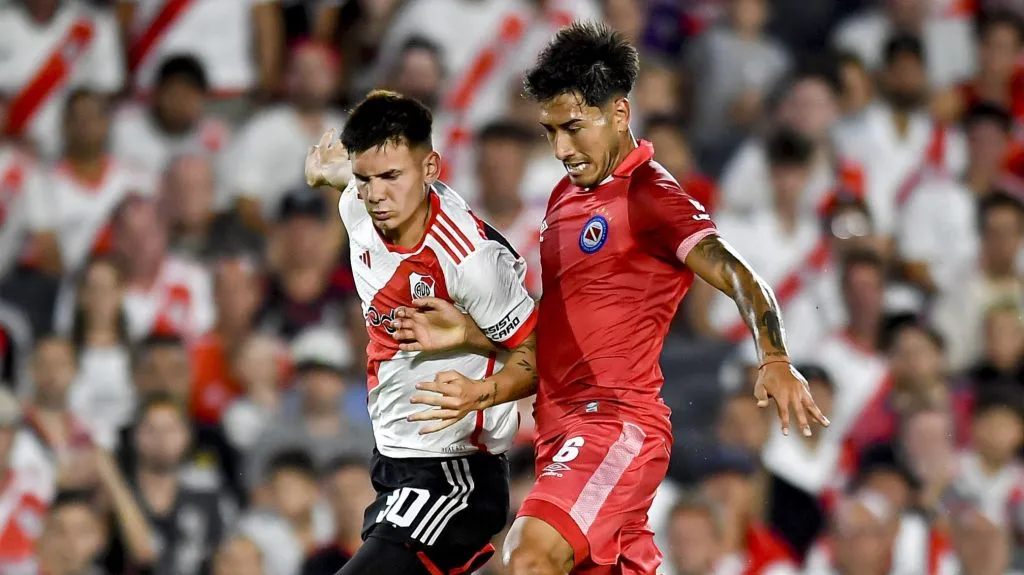 River va por Román Vega.