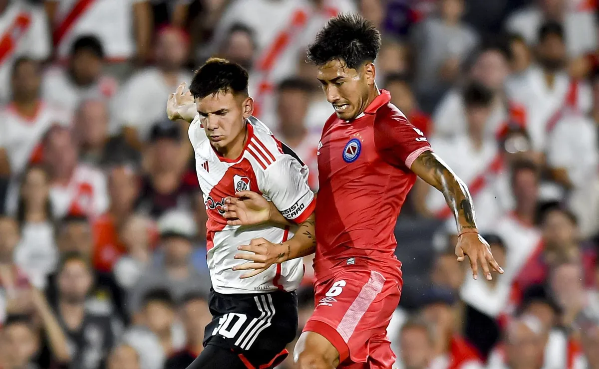 River va por Román Vega.