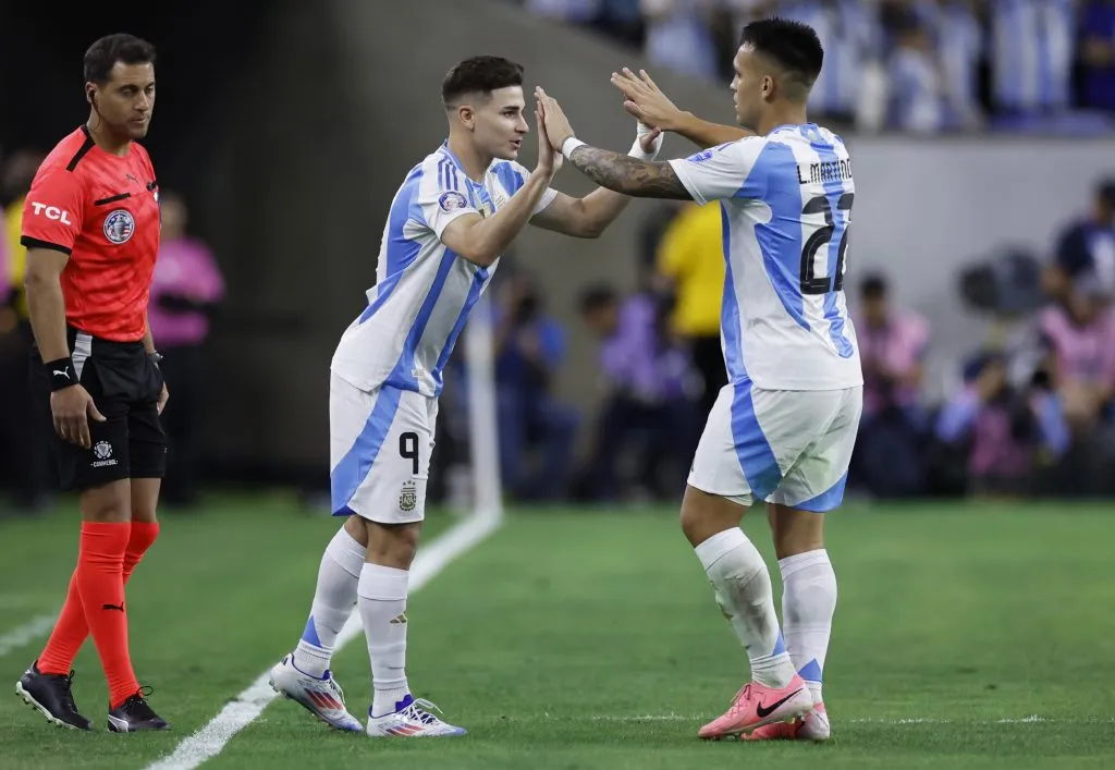 Julián podría ingresar por Lautaro Martínez. (Getty)