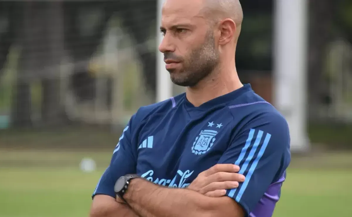 Javier Mascherano no definió el equipo para jugar con Francia.