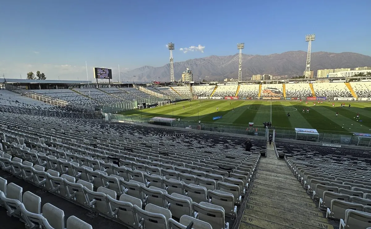 River visitará el 17/9 a Colo Colo, ¿sin sus hinchas?