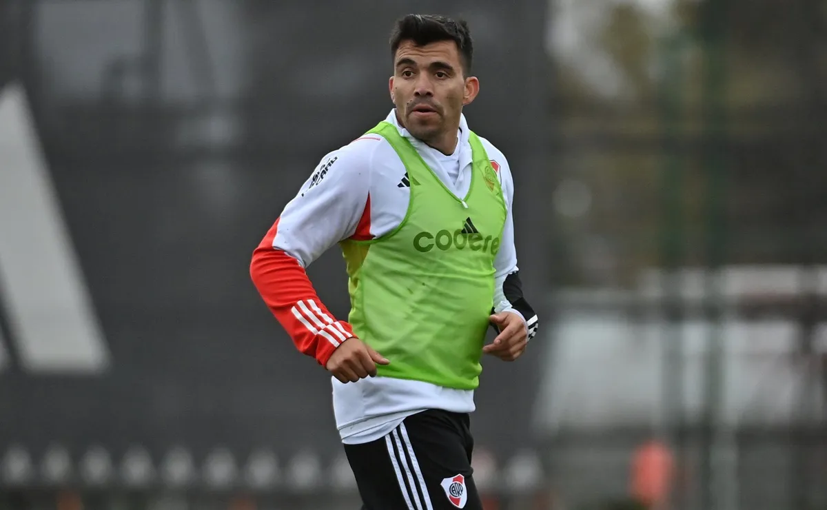 Marcos Acuña vuelve a ser baja en River por lesión.