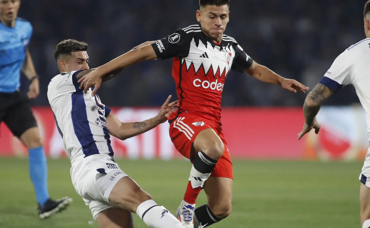 River y Talleres se encuentran en el Monumental.