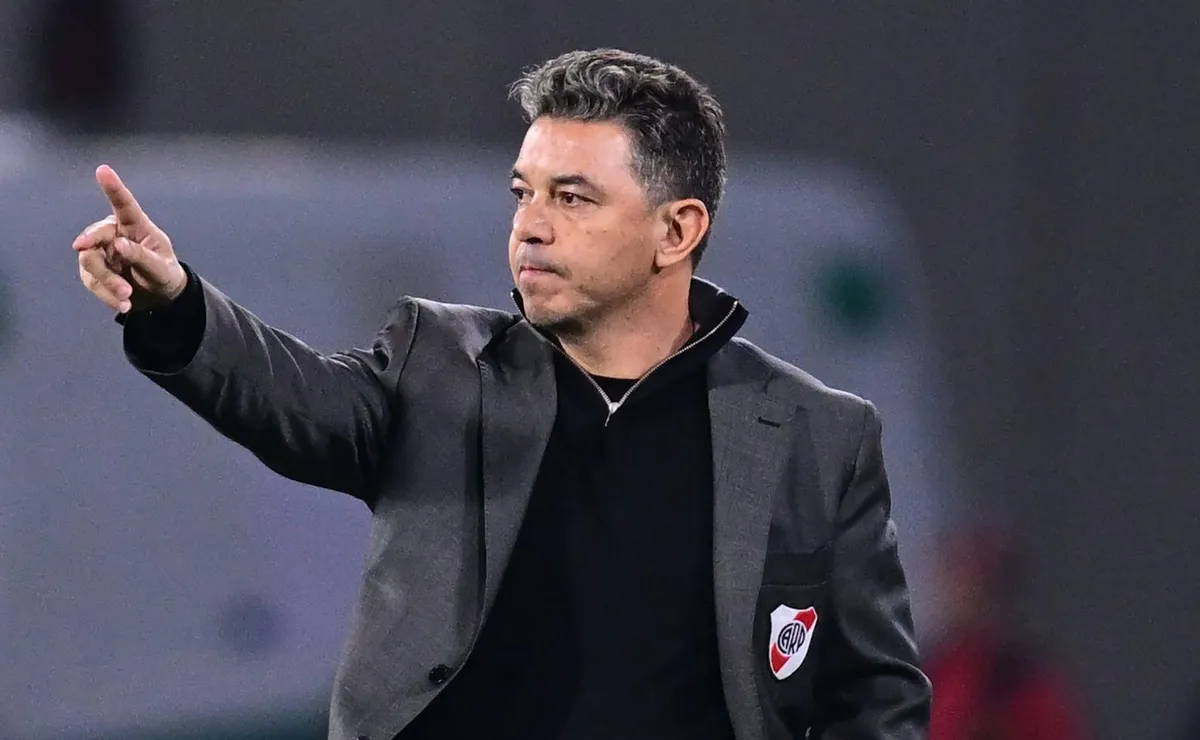 Gallardo confirmó a los once titulares frente a Newell's.
