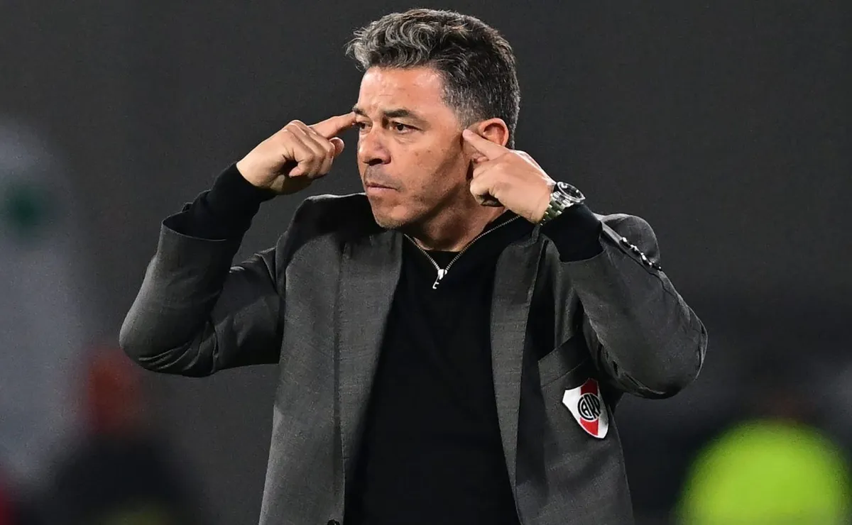 Gallardo felicitó a Simón
