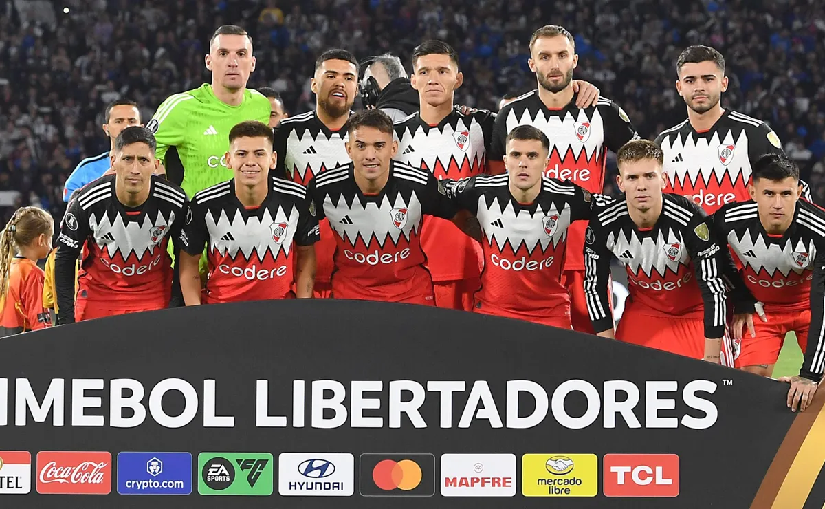 Los once titulares de River en Córdoba.