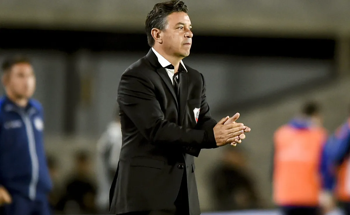 Marcelo Gallardo confirmó los titulares y los suplentes.
