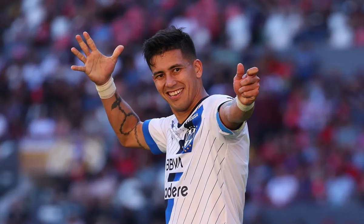 Maxi Meza destrabó su salida de Monterrey y será jugador de River.