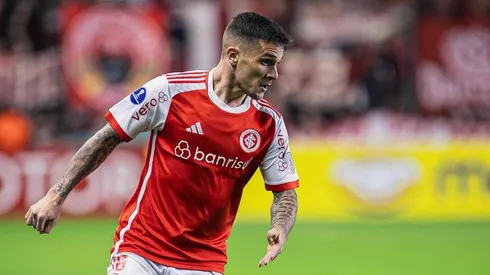 Fabricio Bustos ya está en Argentina y se sumará a River.