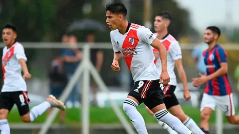 El atacante está ante la chance de su debut absoluto con la casaca del Millonario.