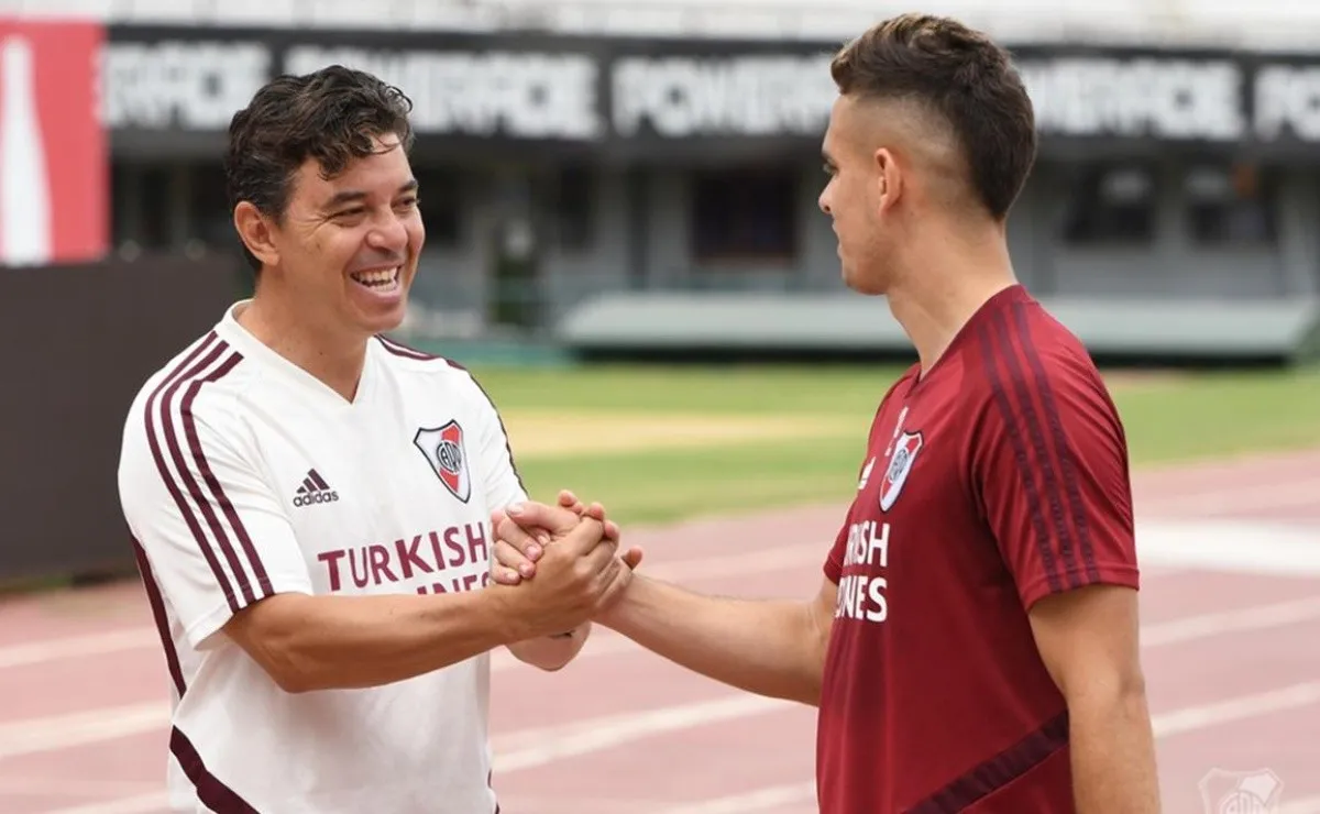 Marcelo Gallardo prepara el equipo para el partido en la Bombonera