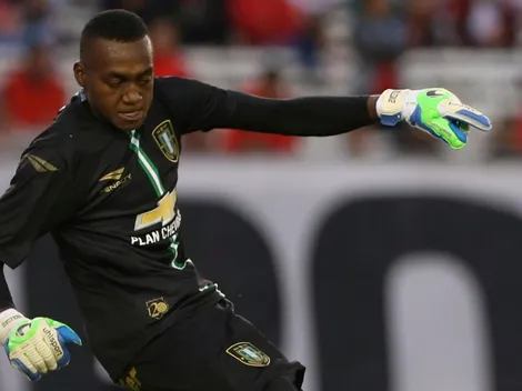 La reacción del arquero de Banfield ante la suspensión del partido