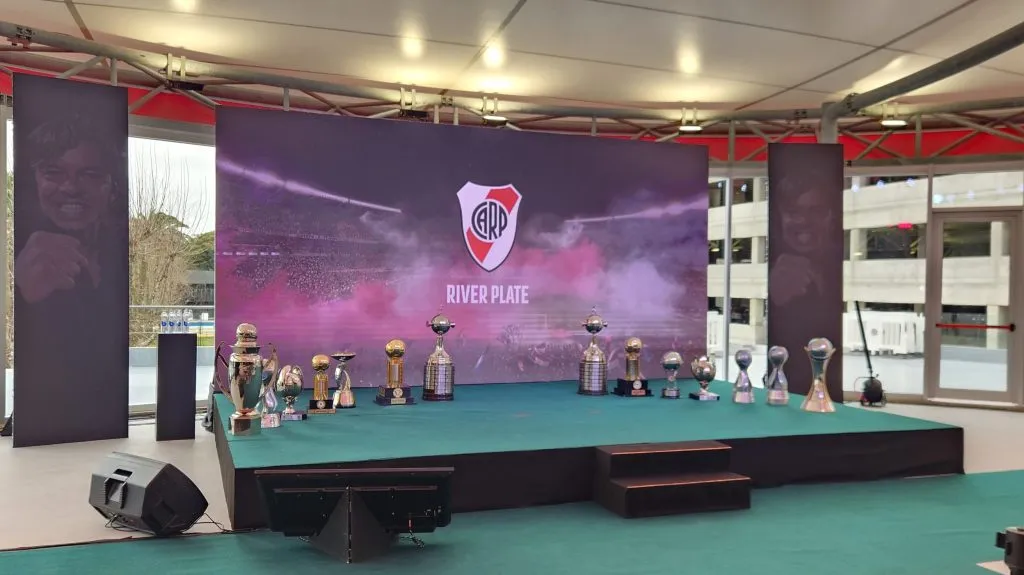 El salón donde fue presentado Gallardo.