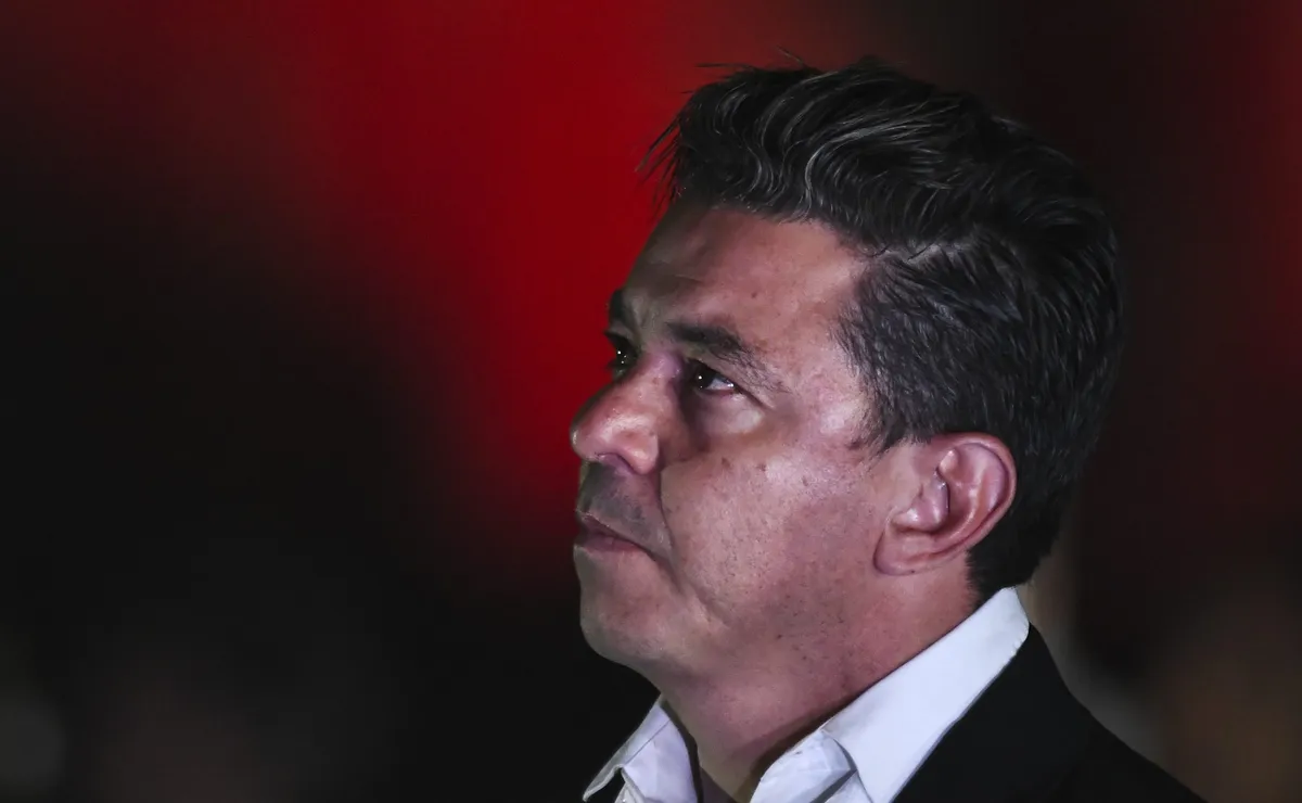 BUENOS AIRES, ARGENTINA - OCTOBER 16: Marcelo Gallardo head coach of River Plate reacts after a match between River Plate and Rosario Central as part of Liga Profesional 2022 at Estadio Más Monumental Antonio Vespucio Liberti on October 16, 2022 in Buenos Aires, Argentina. (Photo by Rodrigo Valle/Getty Images)