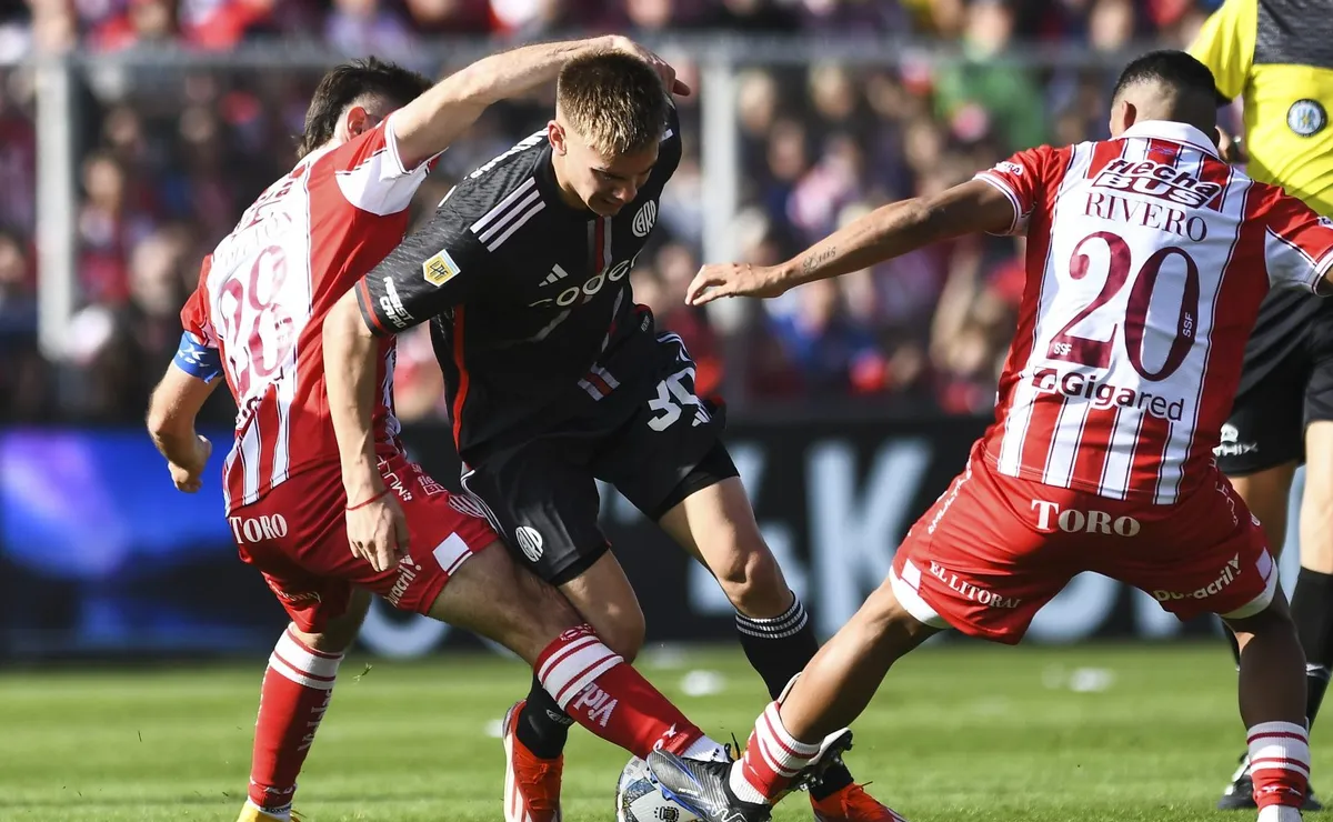 Mastantuono fue uno de los puntos altos de River en Santa Fe.