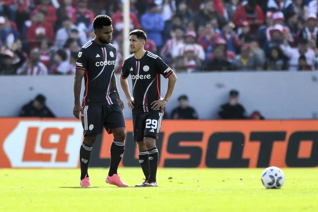 Su cara lo dice todo: Borja no tuvo ninguna chance de gol ante Unión.