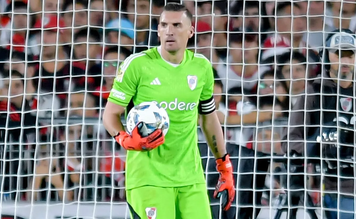 Armani, el dueño de la cinta en River.