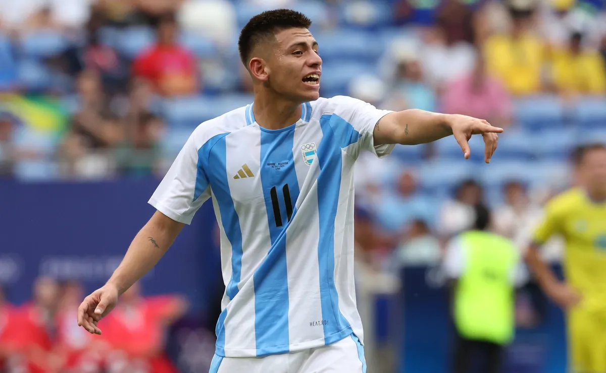 Echeverri sumó 48 minutos en los JJ. OO. y anotó un gol.