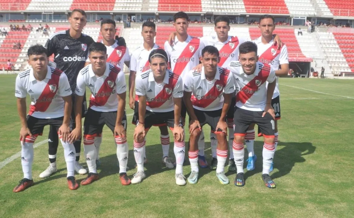 El Millonario visitó a Unión por la novena fecha del Torneo Proyección.