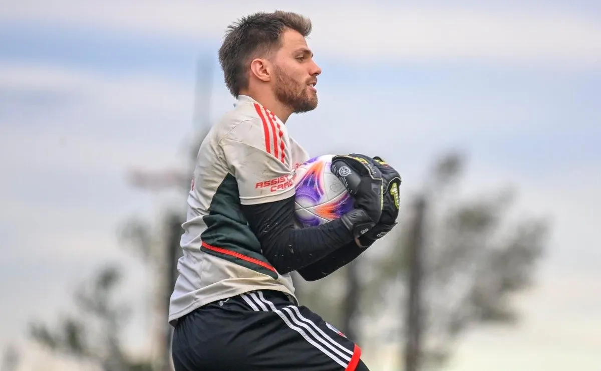 Ezequiel Centurión será el arquero de River ante la U de Chile.