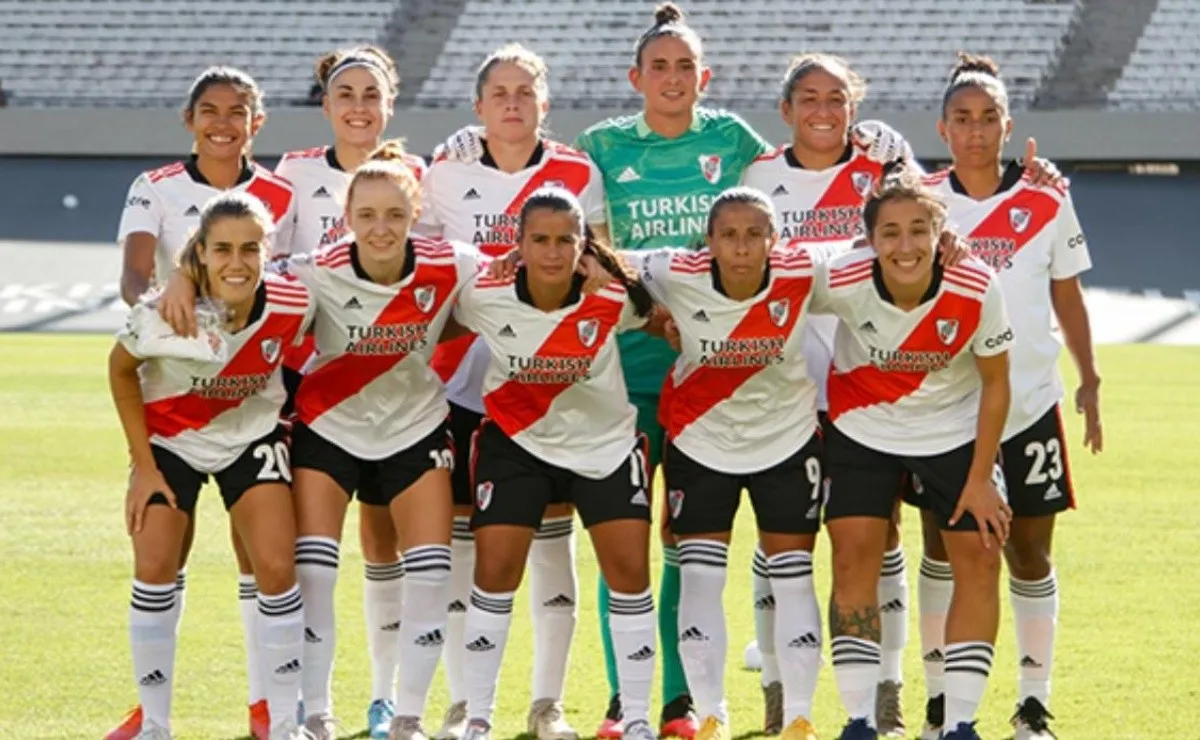 Las chicas volverán a jugar de manera oficial en el Monumental
