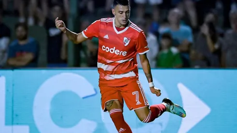 Matías Suárez regresó a las canchas tras cinco meses.