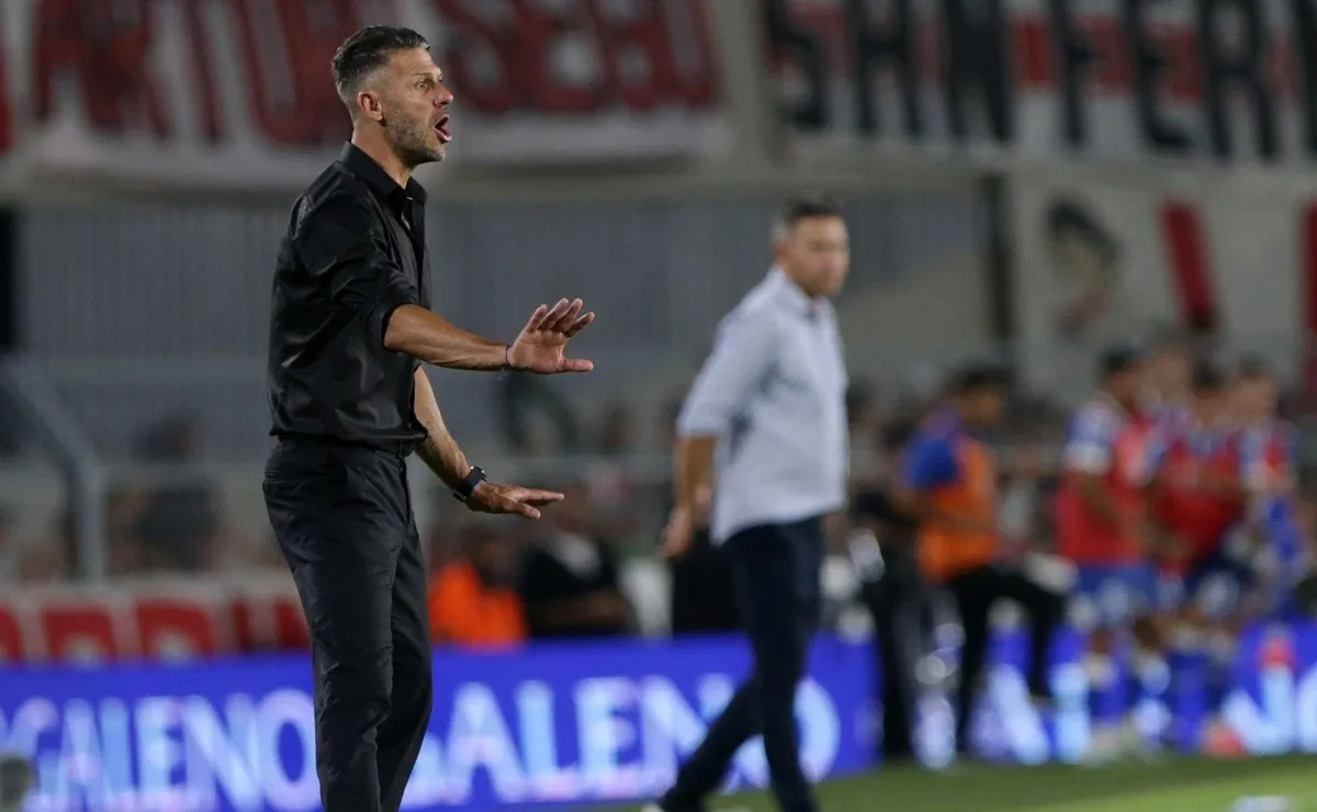 River visita a Sarmiento el próximo domingo por la Liga Profesional.