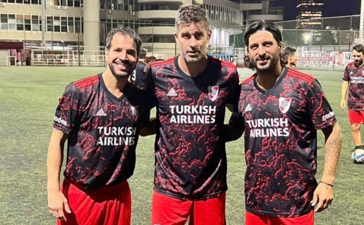 El Pitu Abelairas junto a Paco Gerlo y el Chori Domínguez, figuras del Senior