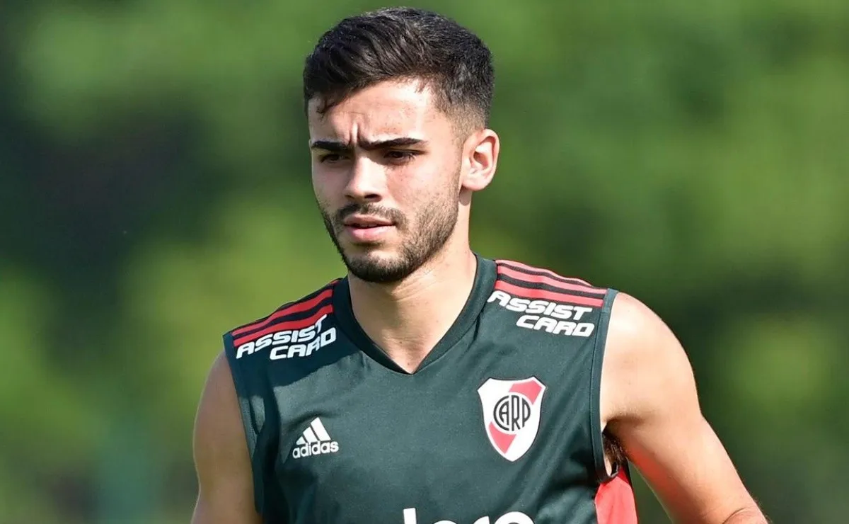 Santi Simón no apareció entre los convocados para visitar a Sarmiento.