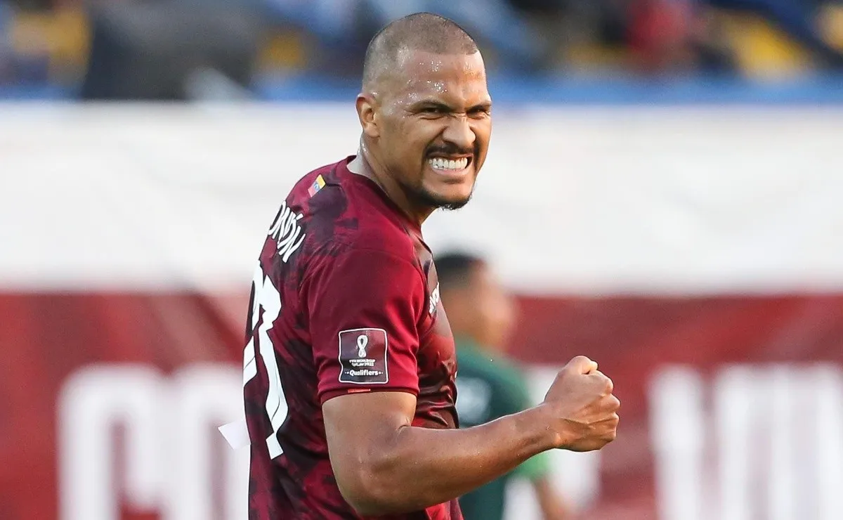Salomón Rondón marcó su último tanto con la camiseta de la Vinotinto.
