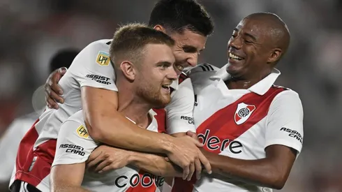 Beltrán fue el único delantero titular y respondió con dos goles en el Monumental.