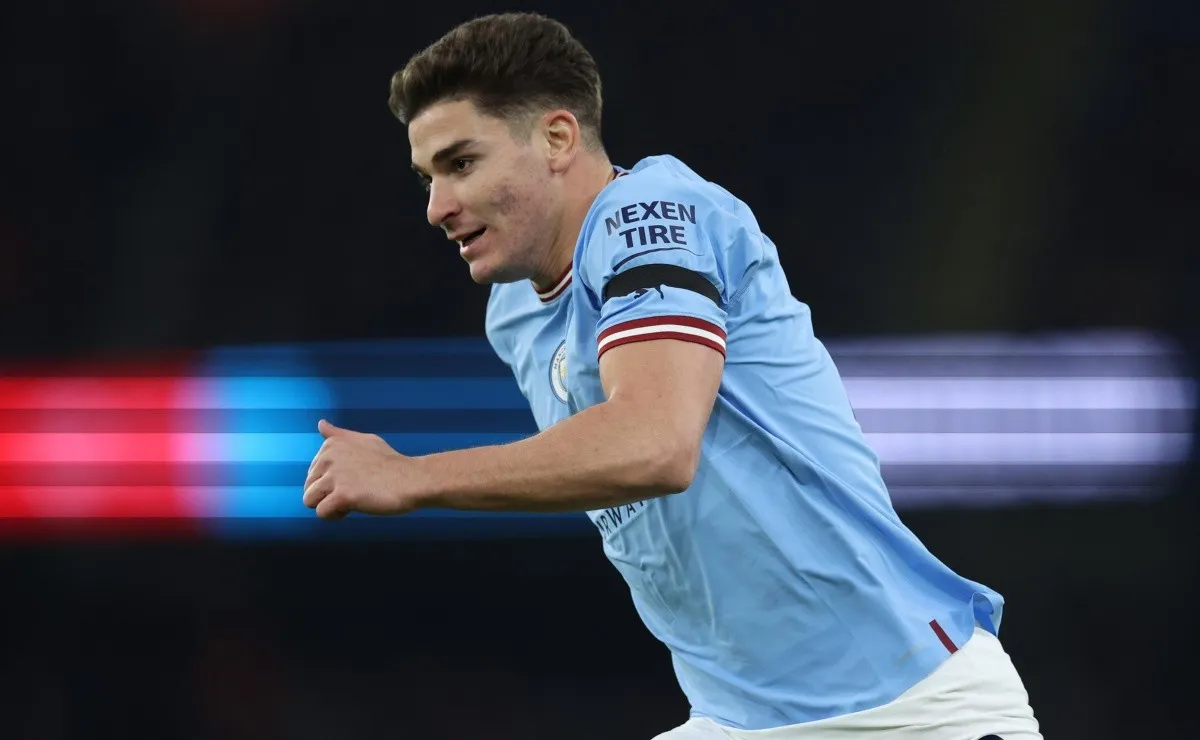Julián Álvarez lleva 10 goles en 31 partidos con el Manchester City.