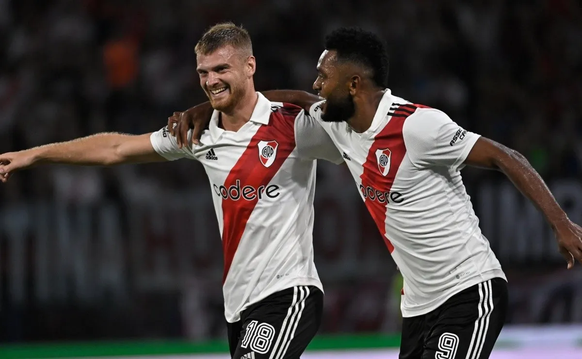 Borja y Beltrán, la fórmula goleadora en Santiago del Estero.