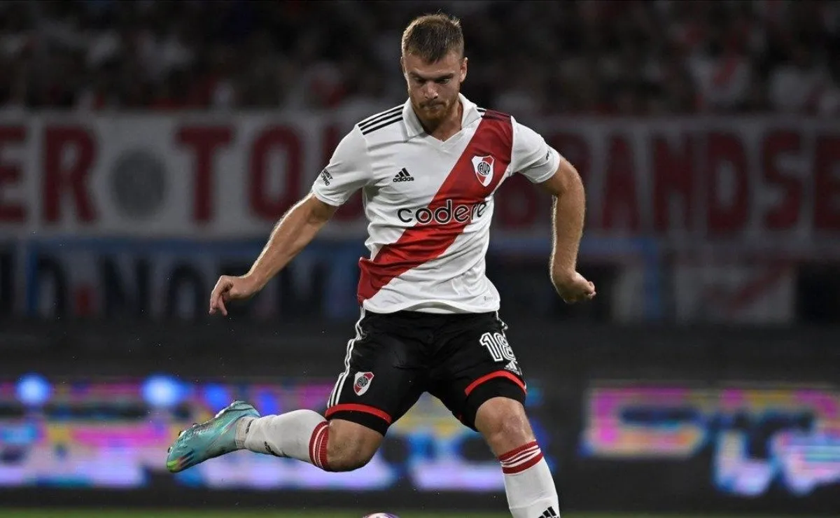 Lucas Beltrán tuvo otro partido consagratorio y pide pista en el equipo titular.