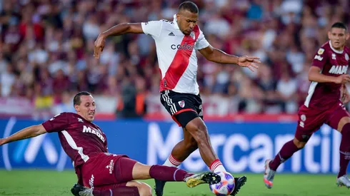 Rondón no aprobó y alargó su racha sin convertir