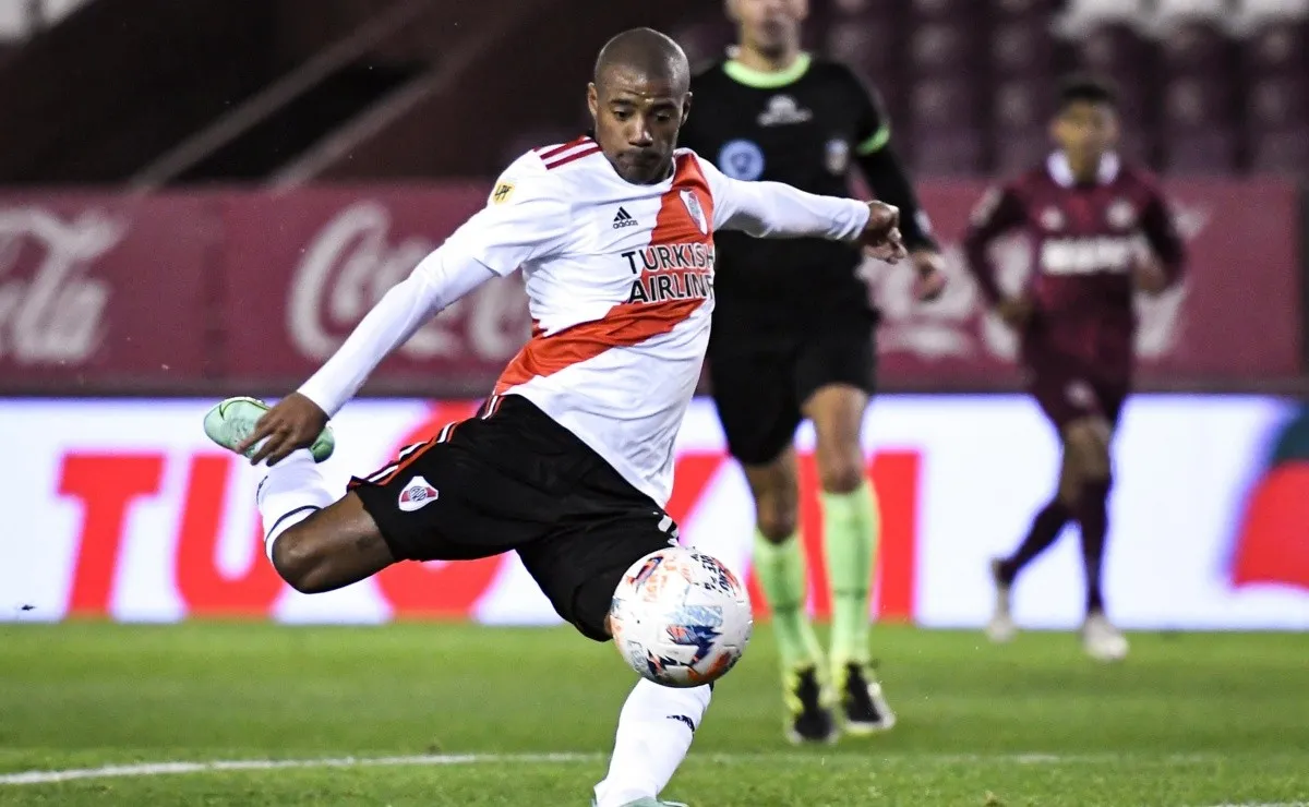 Nicolás De La Cruz podría volver al once titular frente al Granate.