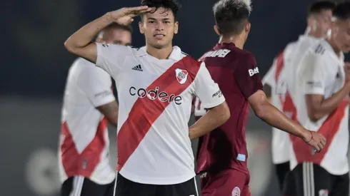 Oswaldo Valencia debe volver a River.