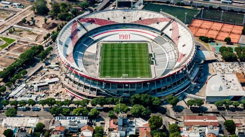 El Millonario vuelve a jugar en el Monumental, con la presencia de 83.198 espectadores.
